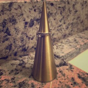 KENDRA SCOTT Ring Holder